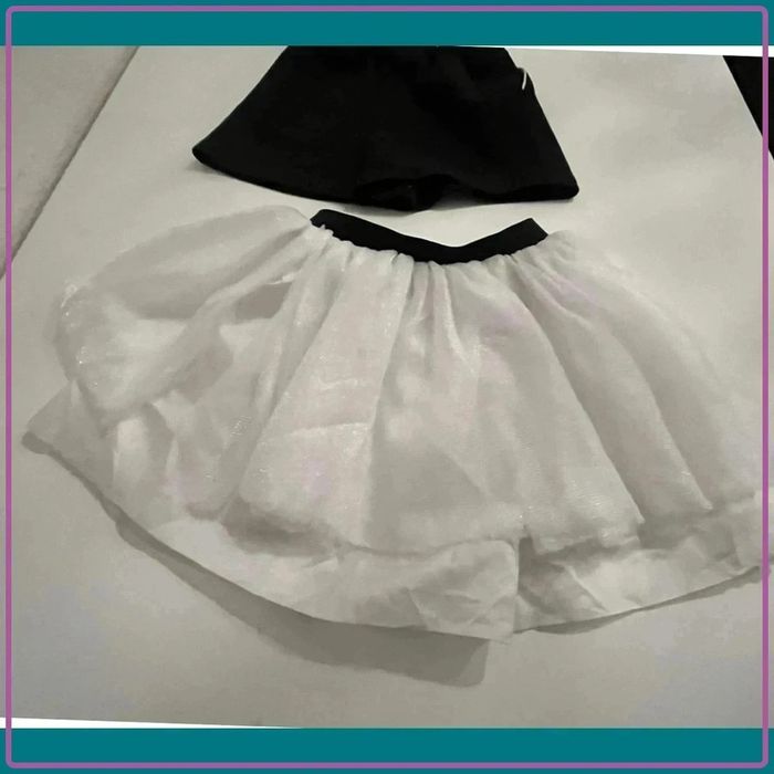 Lot vêtements 6 ans fille - photo numéro 7