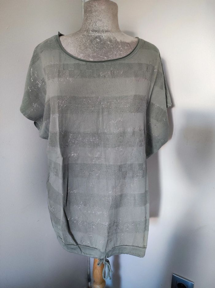 Blouse / haut