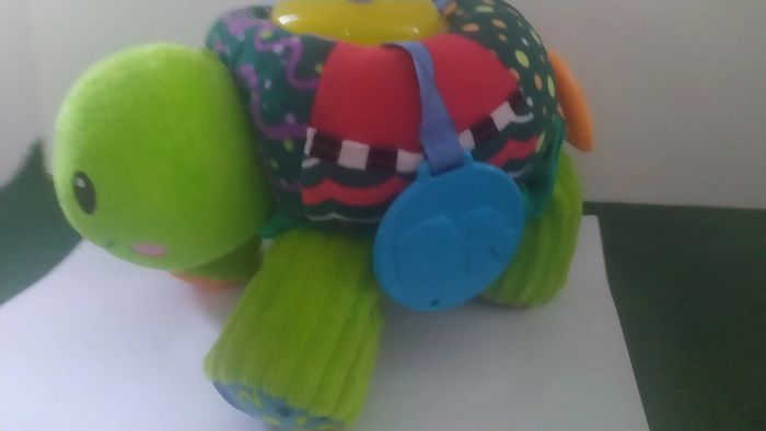 tortue interactive '' cache cache tortue '' des 9 mois vtech - photo numéro 3