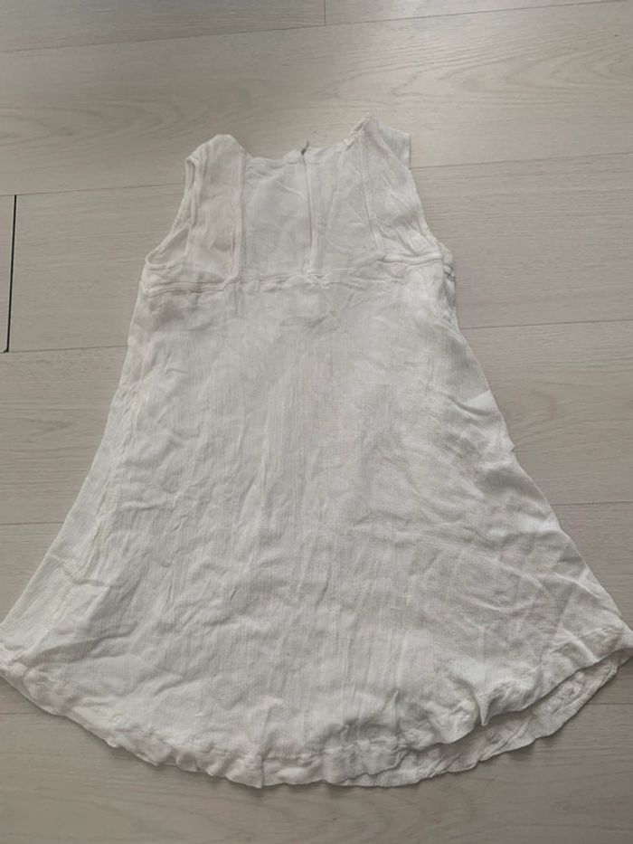Robe blanche - photo numéro 2
