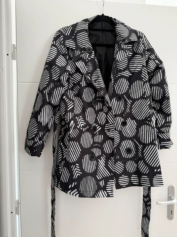 Parka anorak blouson manteau abrigo veste vest jas trench Giacca chaqueta jacket jas test noir blanc
