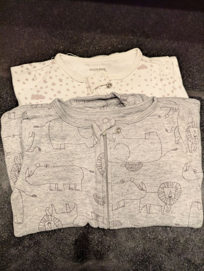 Pyjamas - photo numéro 3