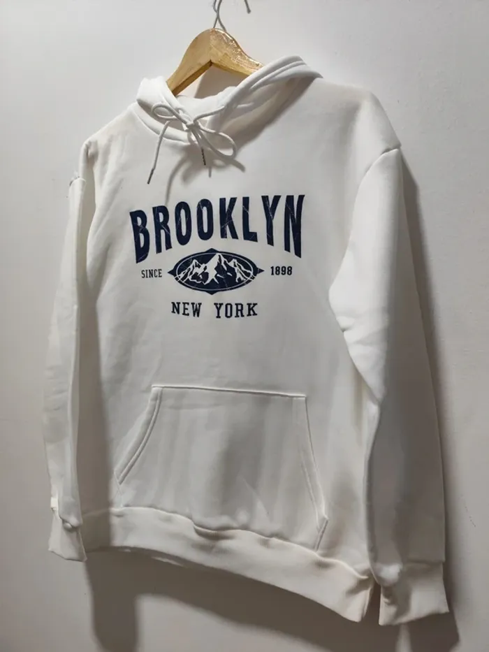 Sudadera blanca Brooklyn S New York