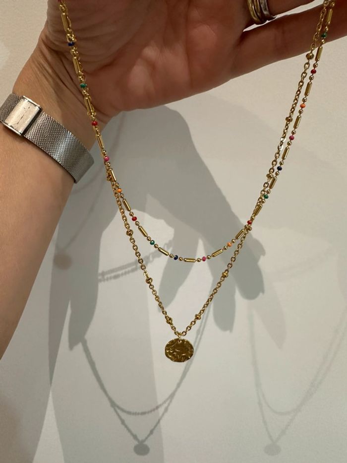 Collier plusieurs rang en acier or et bille en multicolore - photo numéro 2