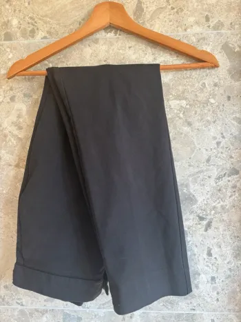 Pantalon 7/8e à élastique Zara