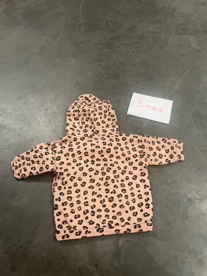 Pull à capuche - photo numéro 2