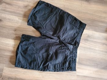 Short noir homme
