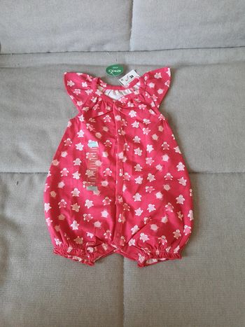 Combishort Obaïbi taille 1 mois neuf avec étiquettes