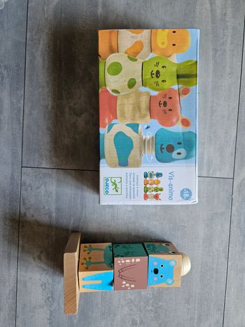 Lot de jouets d'éveils bébé en bois Djeco