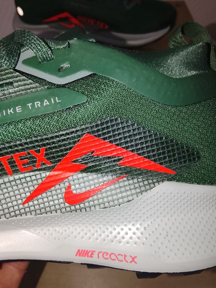 Nike Pegasus trail 5 GTX taille 38.5 - photo numéro 4