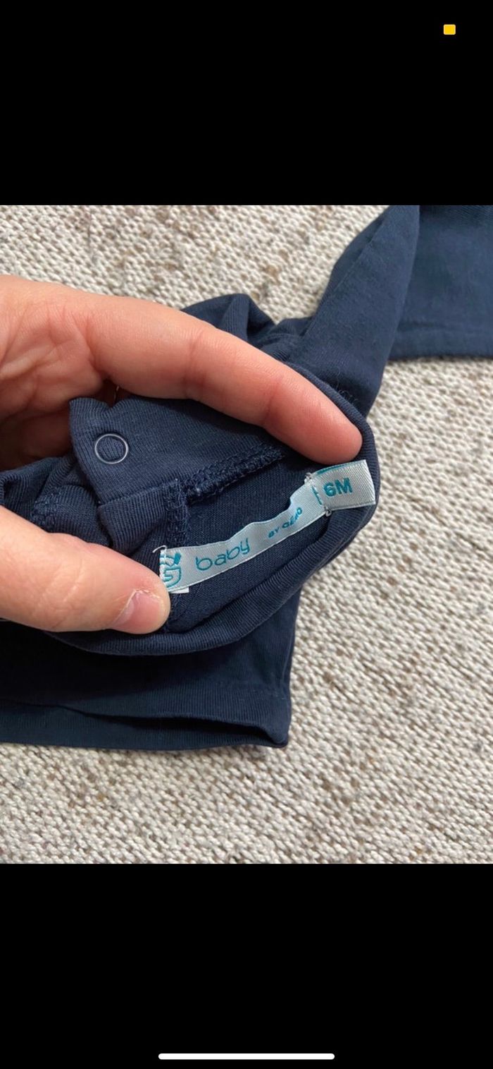 Teeshirt manches longues 6 mois - photo numéro 2