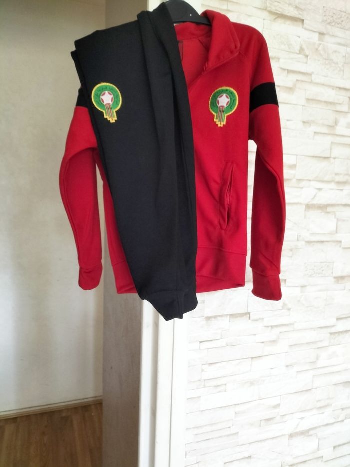 Joggings garçon taille 4 ans - photo numéro 3
