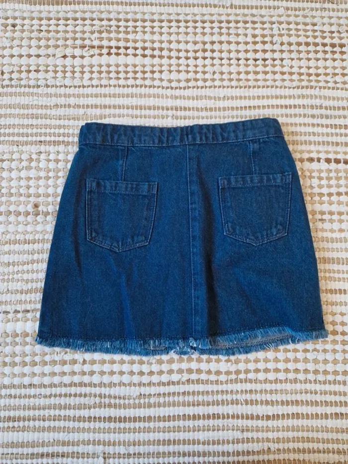 Jupe jean neuve 5 ans - photo numéro 3