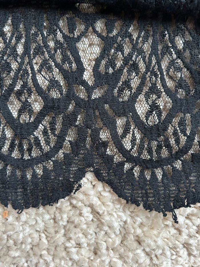 Haut dentelle manches 3/4 - photo numéro 3