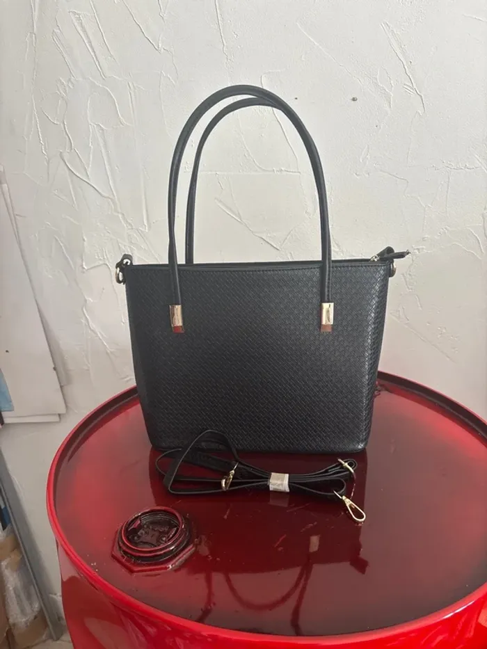Sac à main, 610