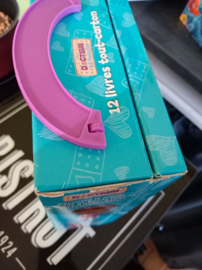 Ma première bibliothèque - photo numéro 2