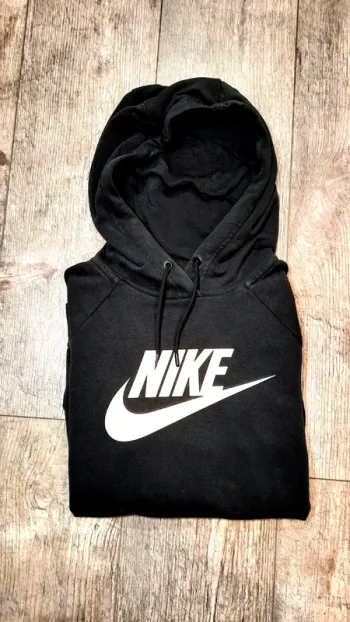 Sweat à capuche Nike M 38