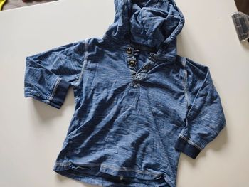 Tee shirt manches longues taille 4 ans