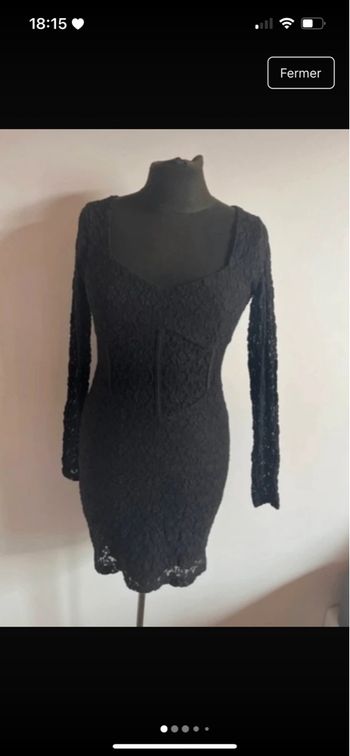 Robe noir en dentelle manche longue taille S de chez C&A neuve