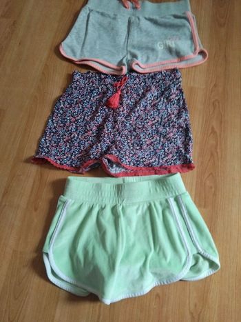 Lot de 3 shorts 9/10ans