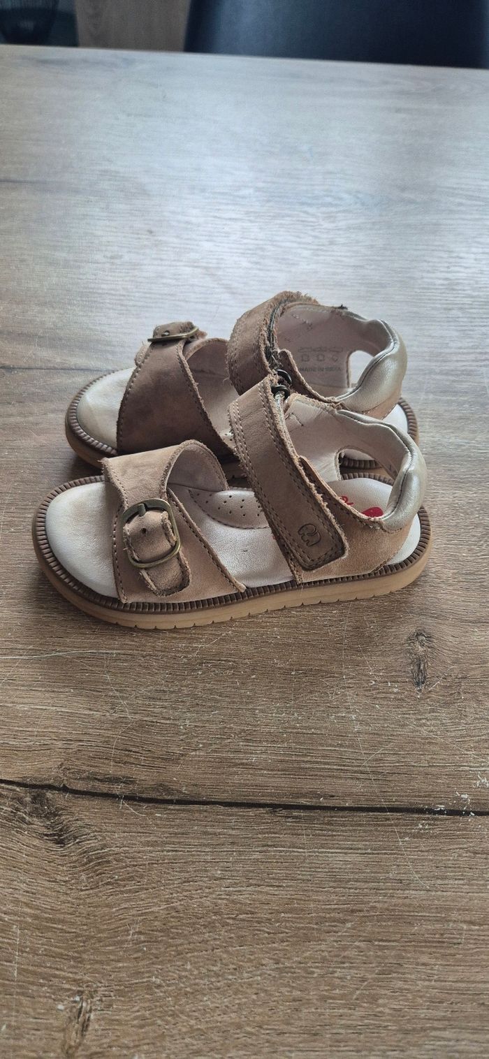 Sandales Elefanten T.22 - photo numéro 2
