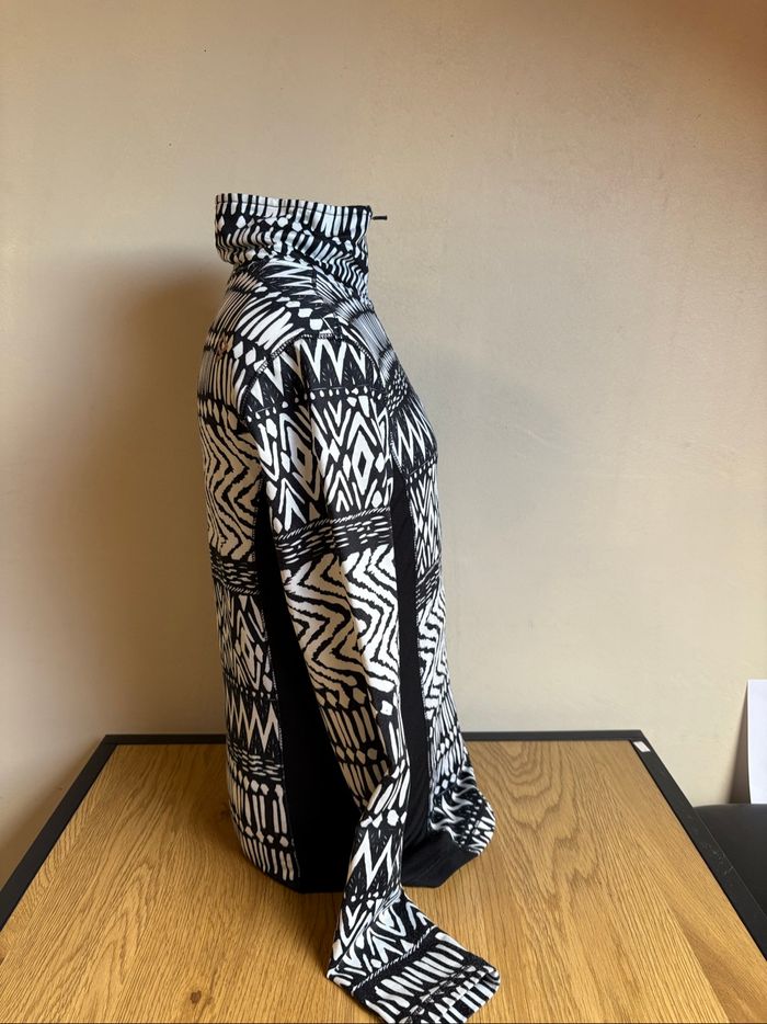 Haut de sport fille taille 152 - photo numéro 2