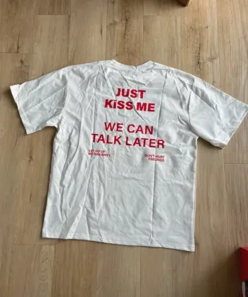 T-shirt Y2K Blanc Rouge Just Kiss Me We Can Talk Me Later Taille M