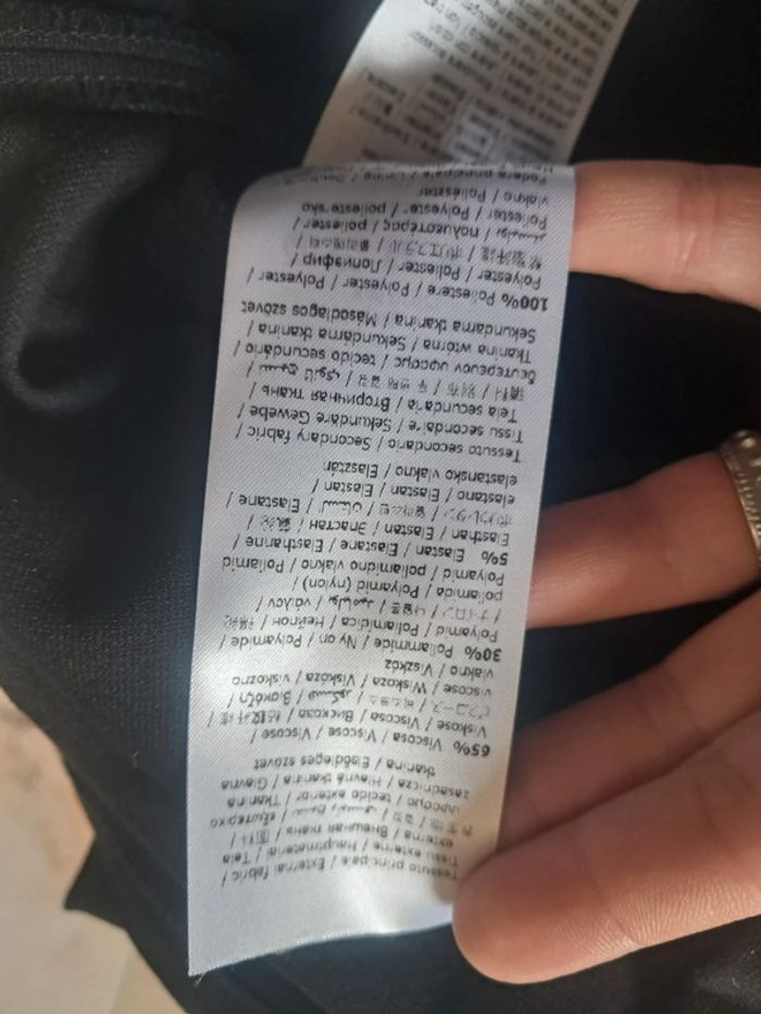 Liu Jo robe noire T.36/38 neuve - photo numéro 18