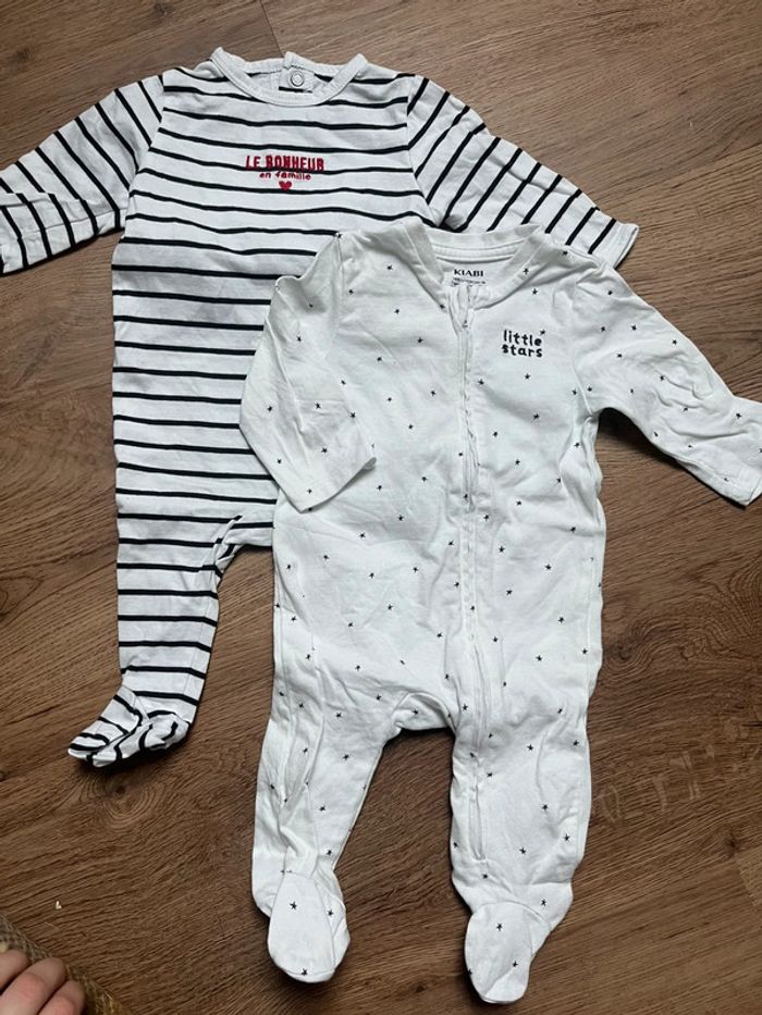 Lot 2 pyjamas 3 mois