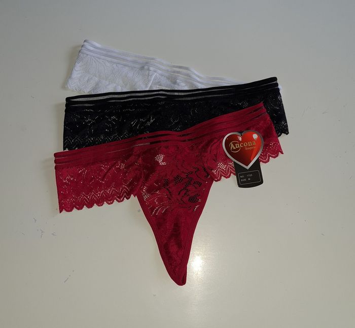lot 3 string dentelles femme taille M /38 - photo numéro 6