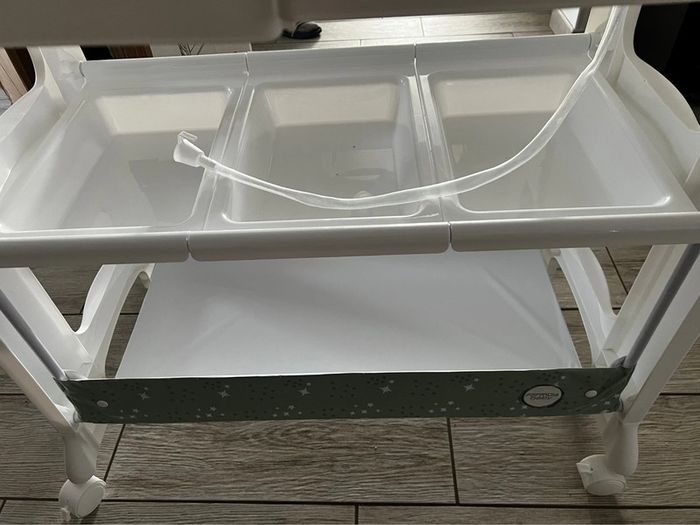 Table à langer +baignoire
Neuf avec étiquette·Formula Baby - photo numéro 3