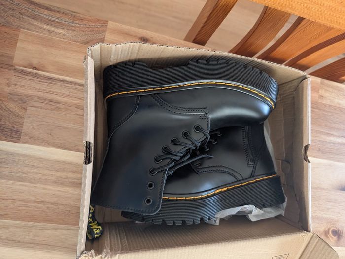 Dr martens neuf - photo numéro 7