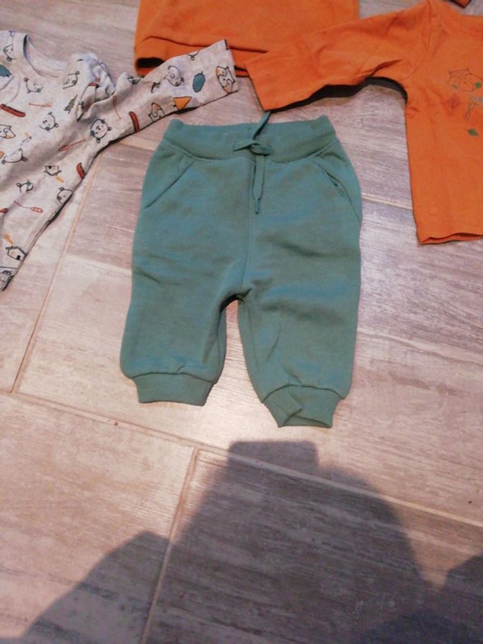 Ensemble pull + 2 hauts manches longues + pantalon 6 mois - photo numéro 5