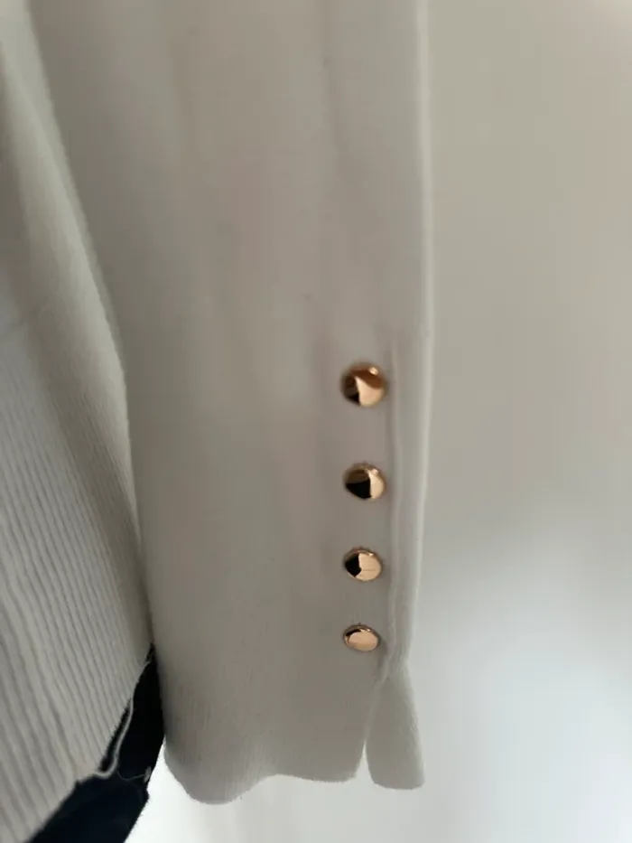 Pull blanc Zara - photo numéro 4