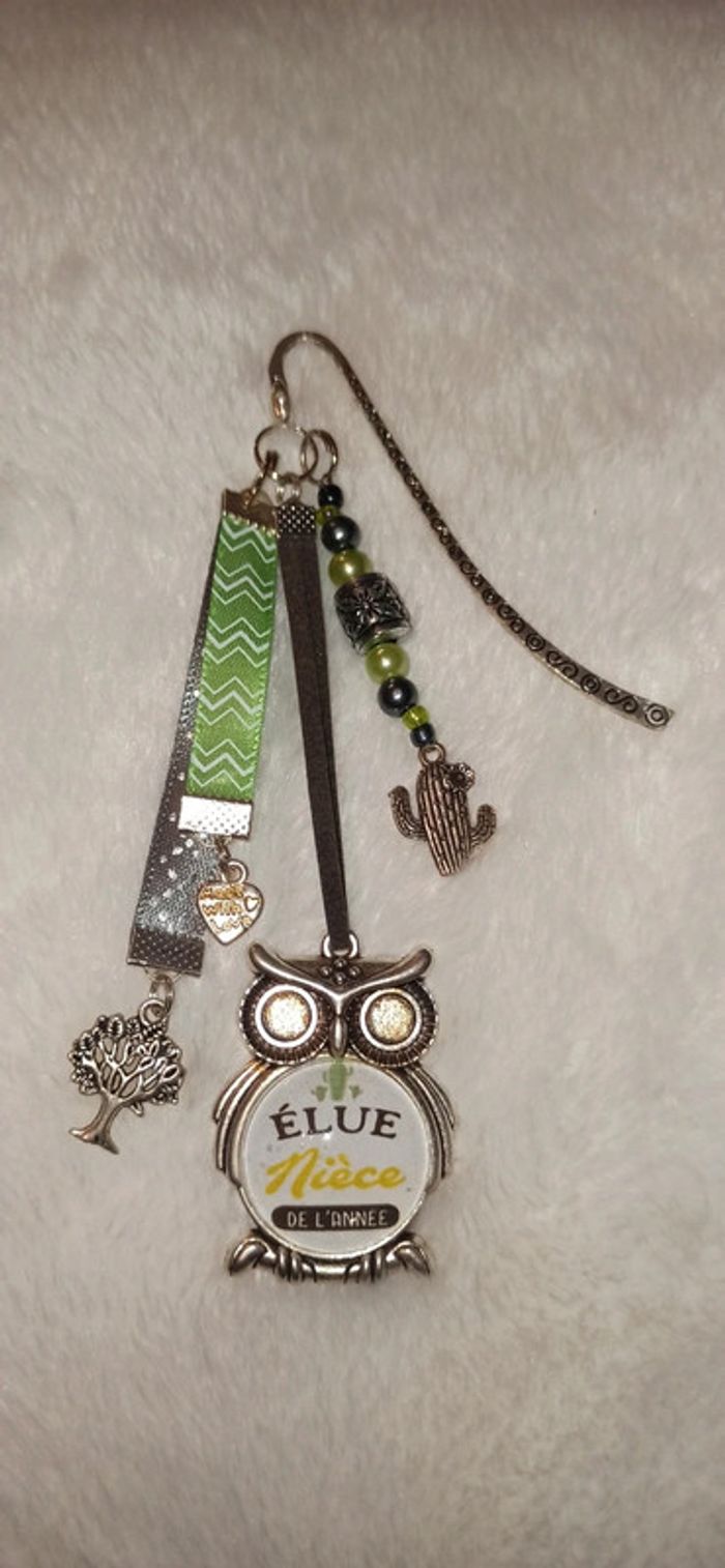 Cadeau Nièce, bijoux de sac ou marque page " Élue Nièce de l 'année "