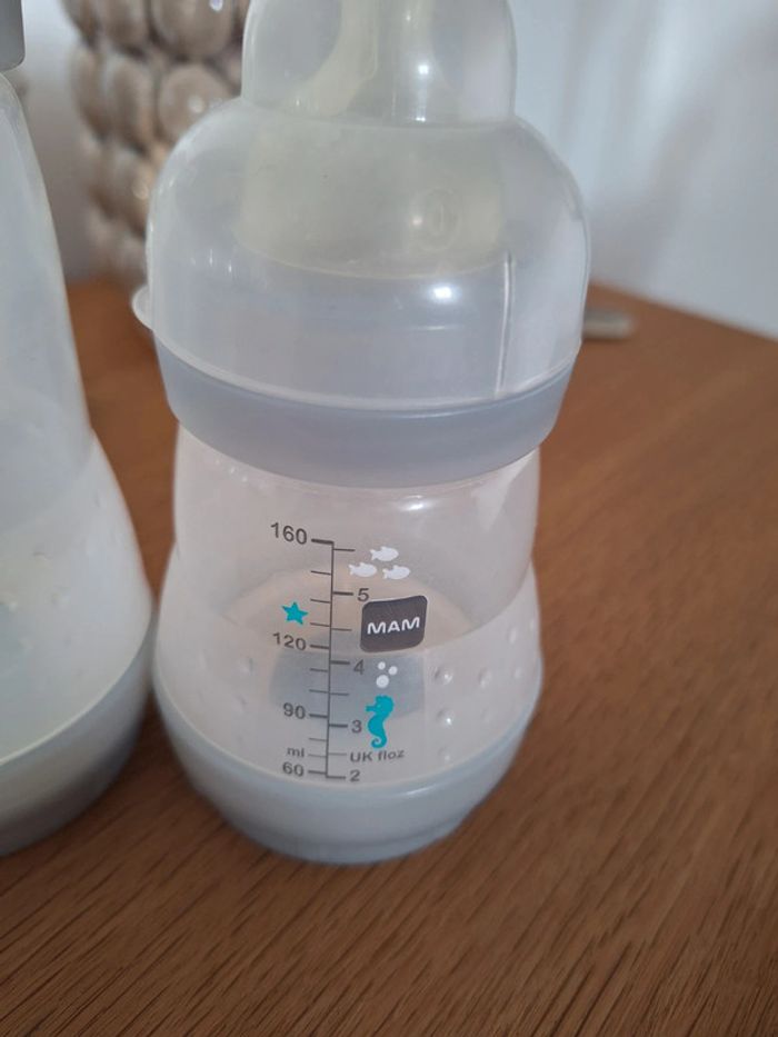 Lot naissance de 4 biberons MAM - photo numéro 4