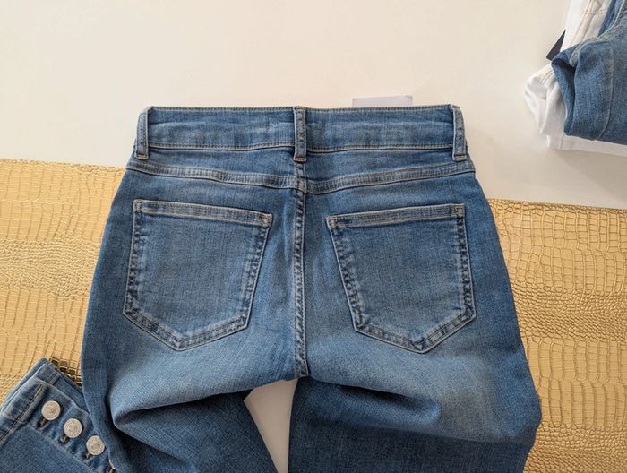 Jean Zapa - Taille 24 - Neuf avec étiquette - Valeur 145€ - photo numéro 3