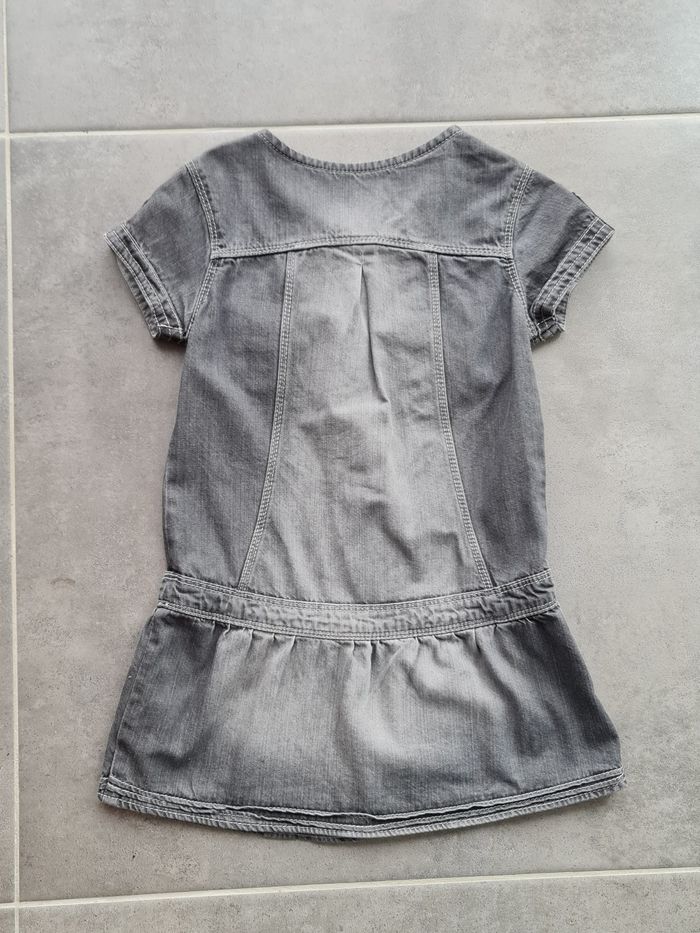 Robe en jean 4-5 ans - photo numéro 2