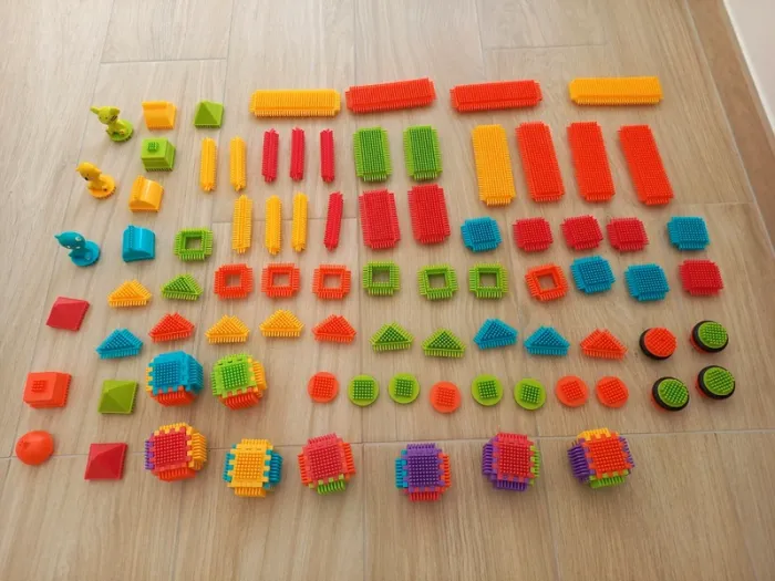 Clipo bloko plus de 100 pièces - photo numéro 2