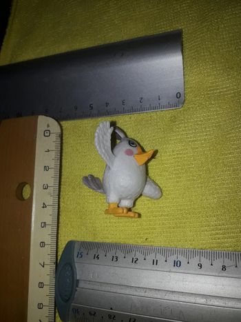 Angry bird  figurine