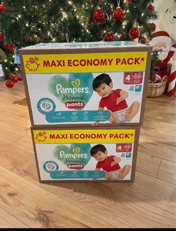 Pampers, harmonie  pants taille 4 