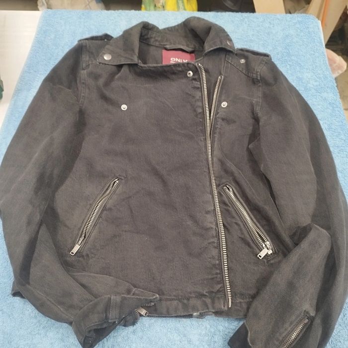 Veste noire