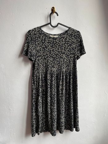 robe à fleurs pull and bear XS