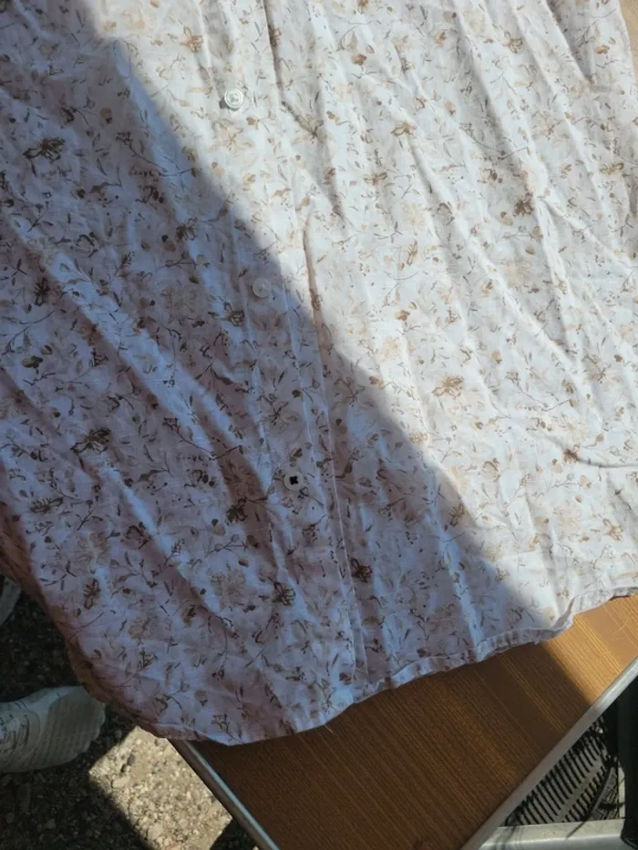 Chemise manches courtes taille M - photo numéro 5