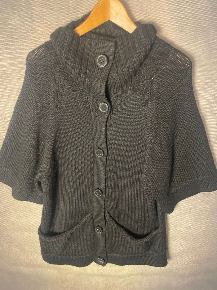 Gilet Sandro, noir, 50 % laine, très bon état