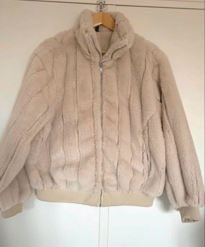 Manteau fausse fourrure H&M - photo numéro 3