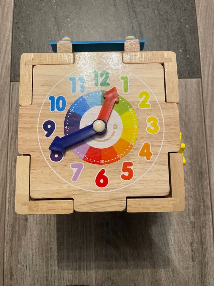 Cube d’activités en bois - photo numéro 5