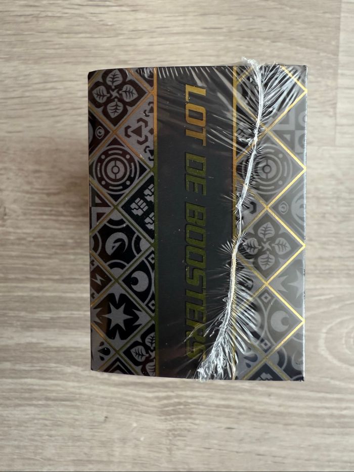 Bundle Pokémon Destinées de Paldéa - photo numéro 4