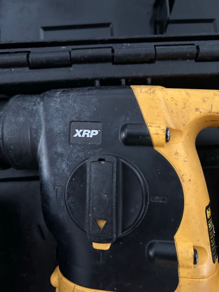 Perforateur Dewalt 18 volt - photo numéro 8
