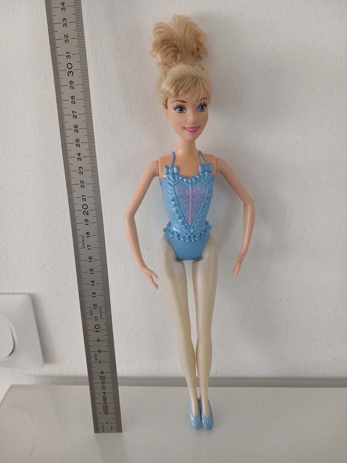 Poupée Barbie Danseuse Étoile - Mattel 2011 - photo numéro 6